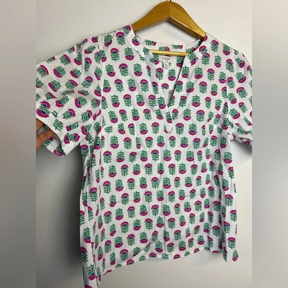 J.Crew Proppy Summer 2024 Size M Floral Short Sleeve Blouse Top Vacation Hotel - Picture 4 of 13